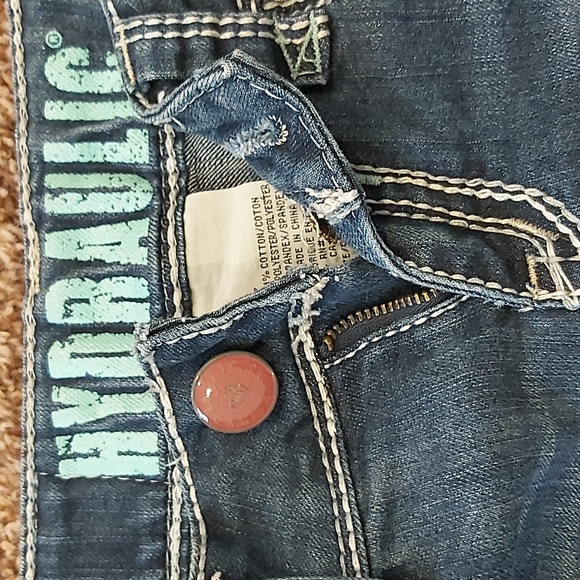 Jean shorts- size 3/4 - Picture 3 of 3